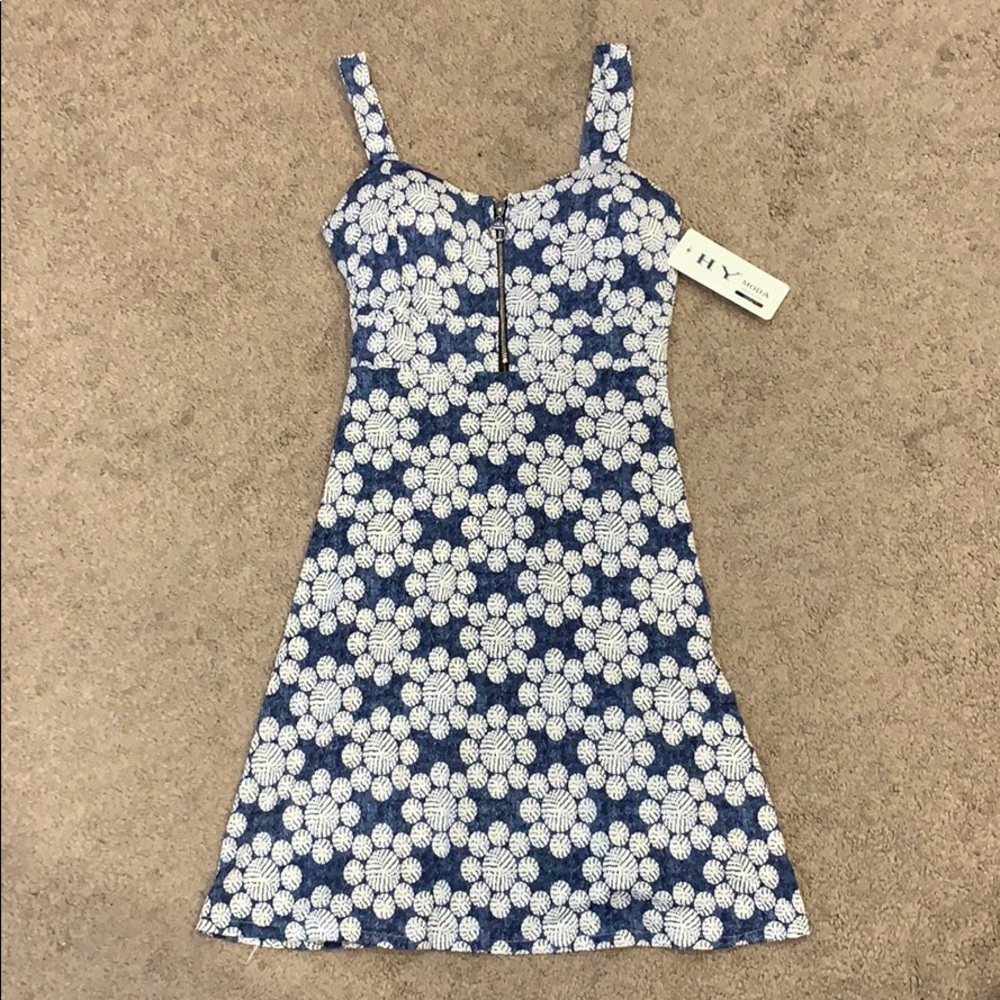 NEW Italian dress